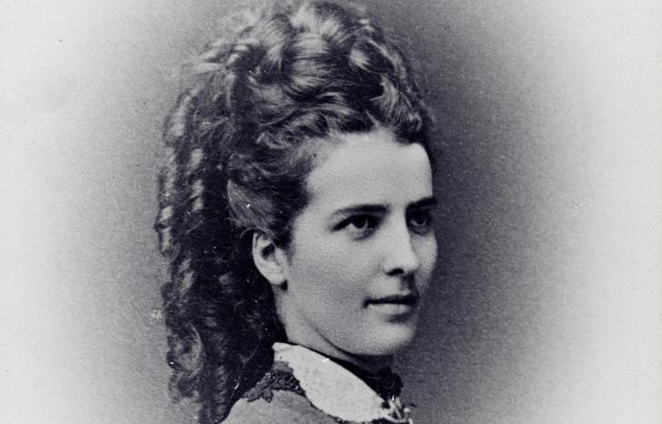 Foto av Amalie Skram fra 1874