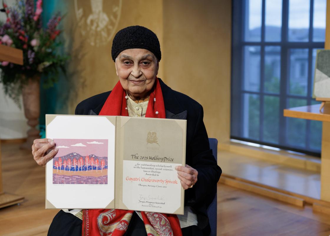 Gayatri Spivak holder Holbergprisen